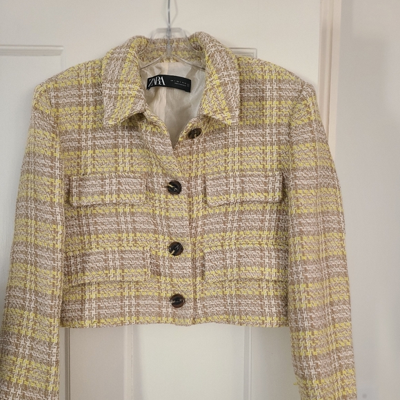 Zara Jackets & Blazers - Zara Women's Yellow and Cream Plaid Tweed Blazer